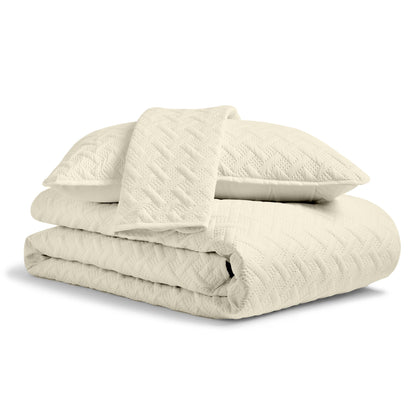 Clearance: Luxury Quilt Set
