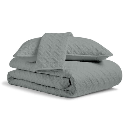 Clearance: Luxury Quilt Set